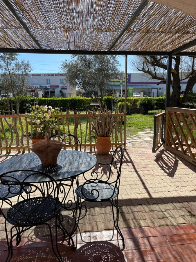 Ferienwohnung Les Flo Location Aigues-Mortes Exterior foto