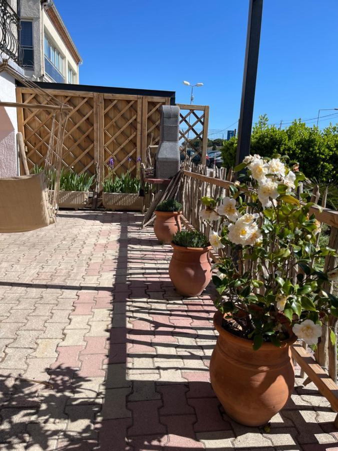 Ferienwohnung Les Flo Location Aigues-Mortes Exterior foto